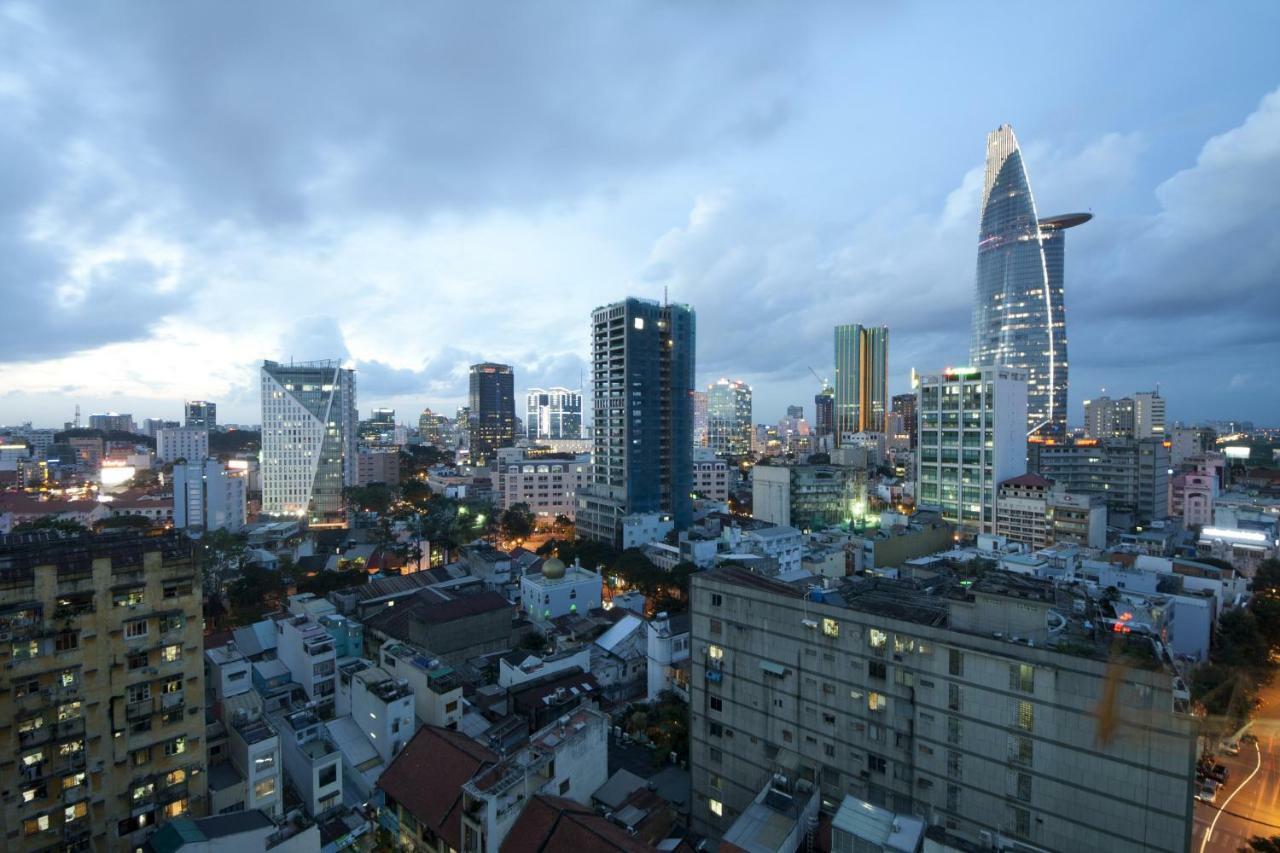 Reddoorz Plus @ Dong Den Street Cidade de Ho Chi Minh Exterior foto
